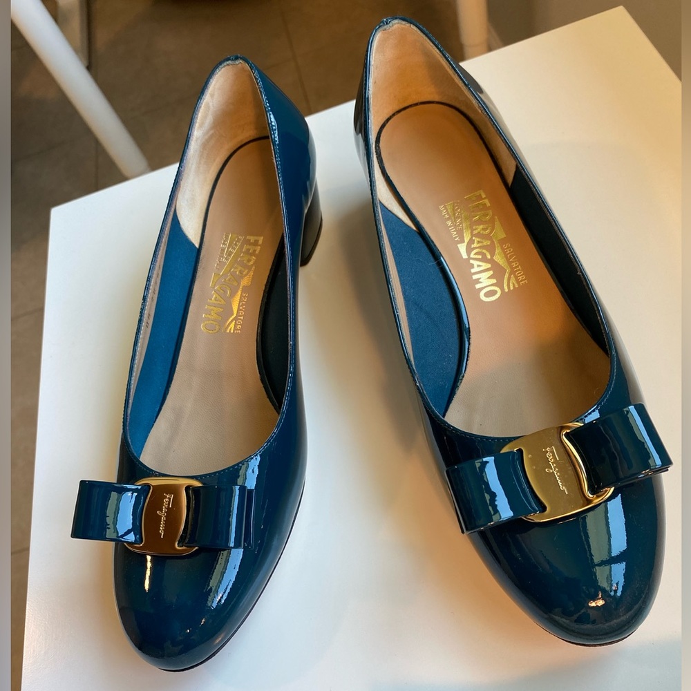 Salvatore Ferragamo Vara 1 Dark Green Patent Leather block heel,  8.5 D